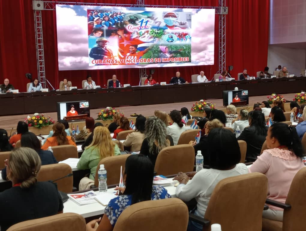 Ouverture du XIe Congrès de la Fédération des femmes cubaines