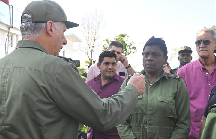 Prosigue Díaz-Canel en Santiago chequeo a afectaciones de huracán (+ Post)