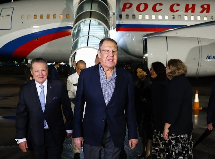 Russian Foreign Affairs Minister arrives in Cuba