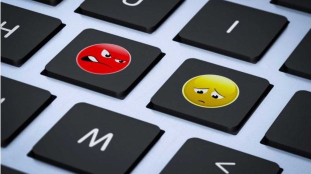 El Gobierno español anuncia la creación de una herramienta para medir los discursos de odio en las redes