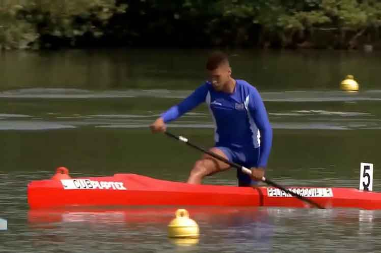 Cubano Pelier conquista oro panamericano en canoa individual