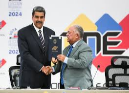 Venezuela: Le CNE certifie la victoire du président Nicolas Maduro aux urnes