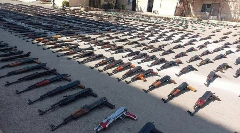 Syrian army seizes weapons from Israel and the United States at terrorist sites