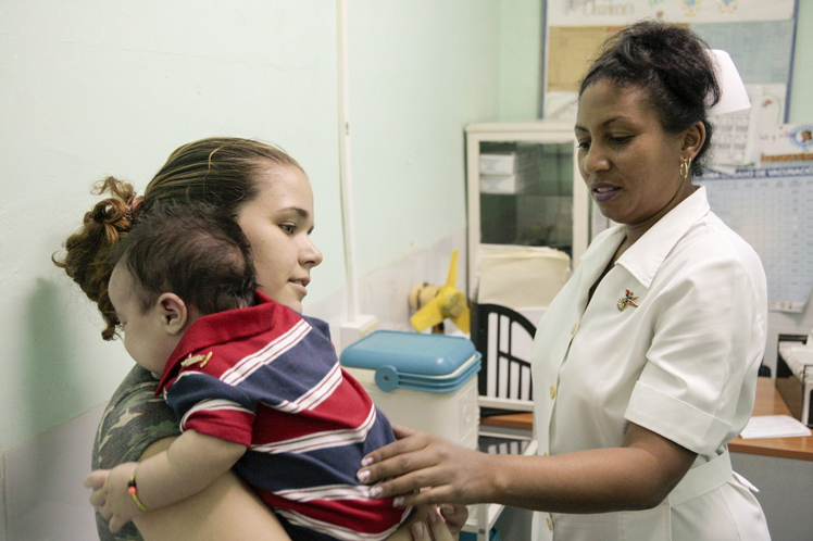Consideran vital rol de la enfermera en la Medicina Familiar en Cuba