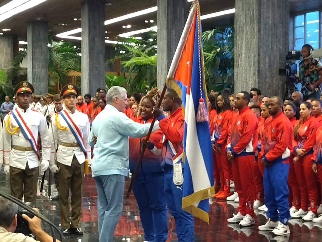 Díaz-Canel abandera delegación cubana a Juegos Panamericanos en Chile