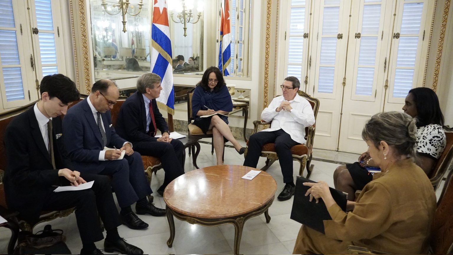 Cuba y Reino Unido subscriben acuerdo Diálogo Político y Cooperación (+ Post)
