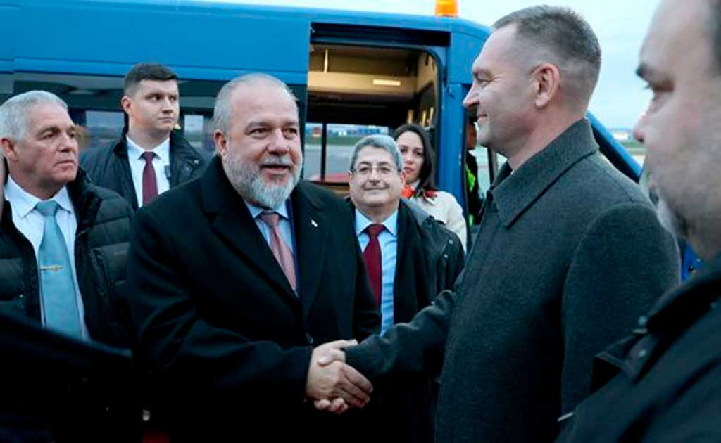 Llega Primer Ministro cubano a Belarús en visita oficial