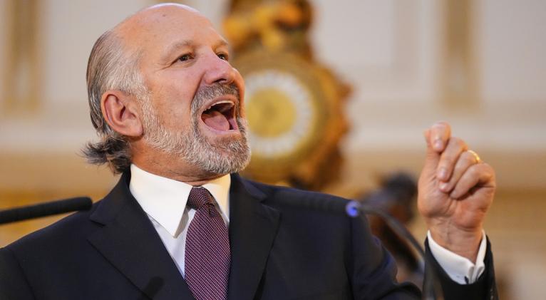 Actual secretario de Comercio de EE.UU. visitó el 'paraíso pedófilo' de Epstein