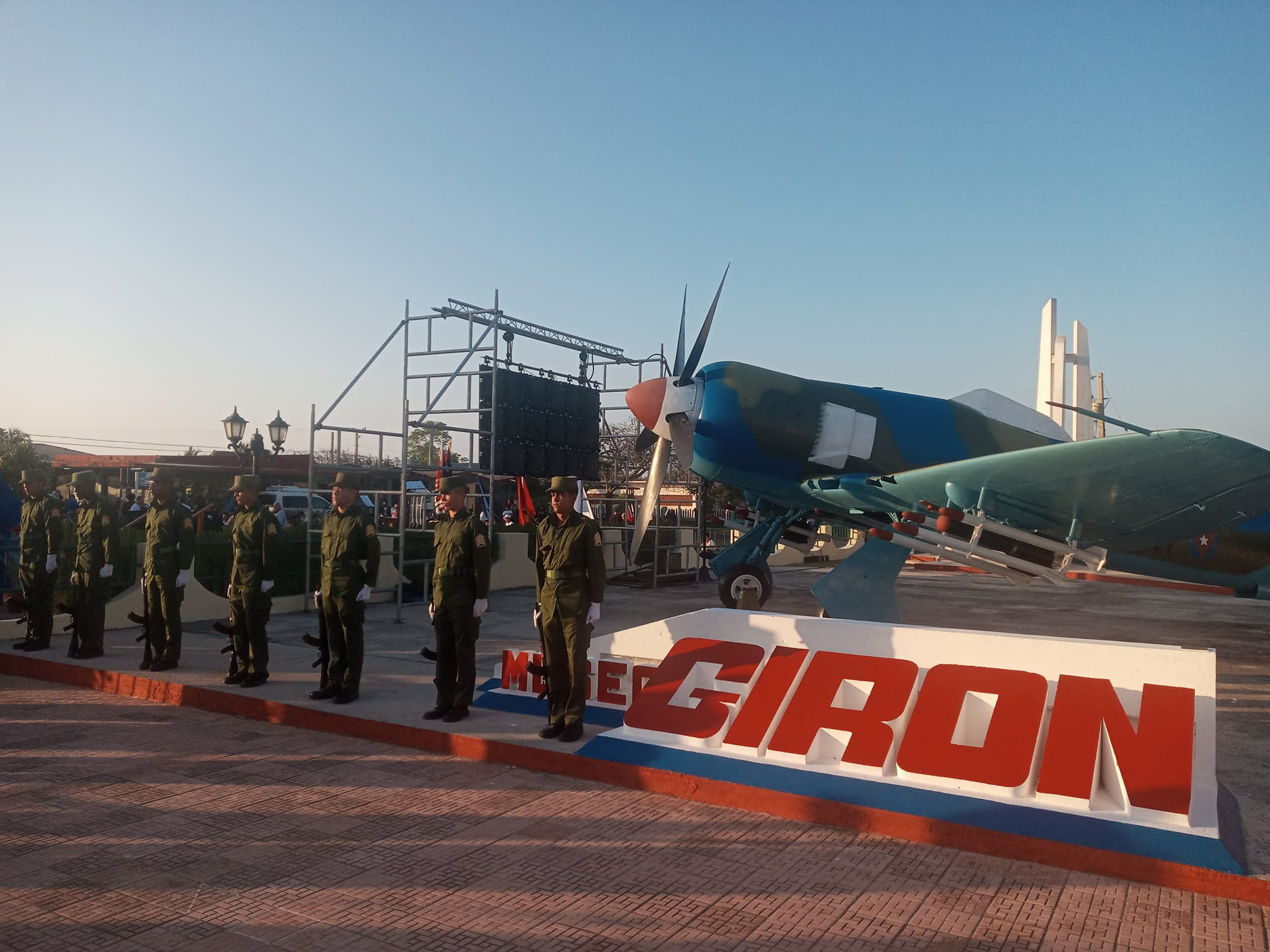  Offerings by Raúl and Díaz-Canel in honor of the martyrs of Playa Girón (+ Photos)