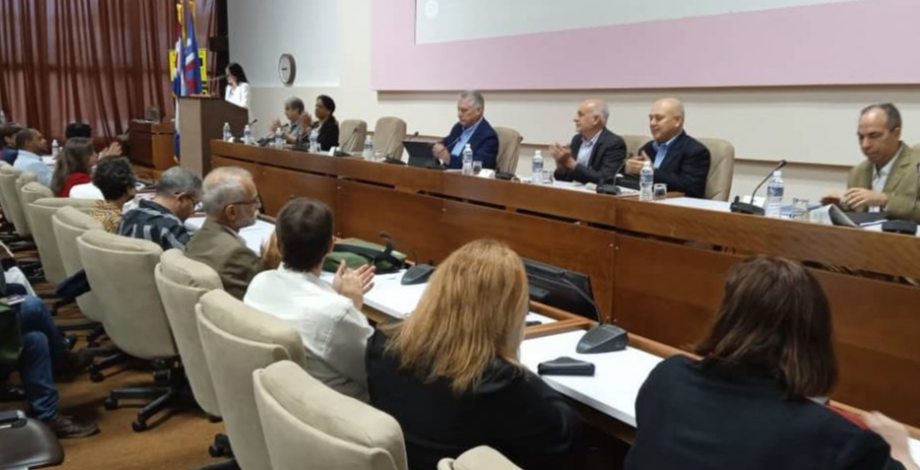 Le président Díaz-Canel participe au 11e congrès des journalistes cubains (+Photos)