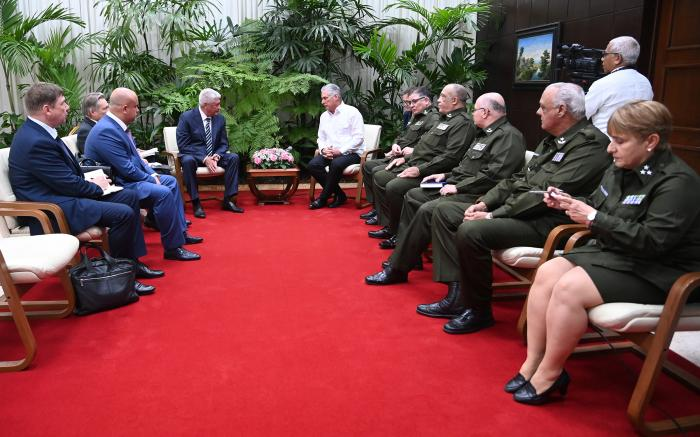 Raúl and Díaz-Canel receive Russia’s Minister of Internal Affairs