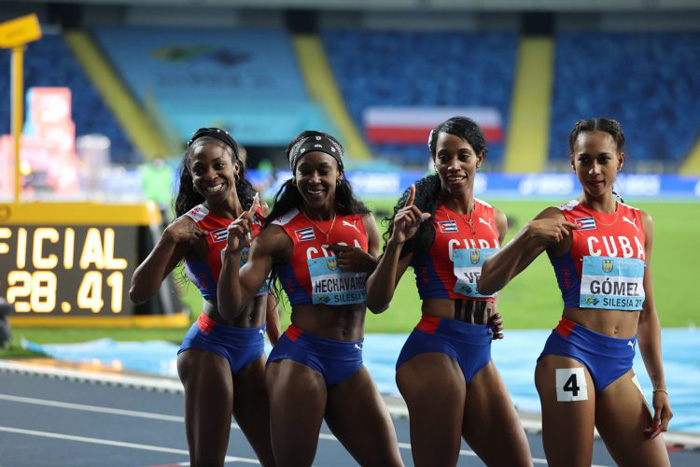 Cubans prepare for the World Athletics Relay Championships