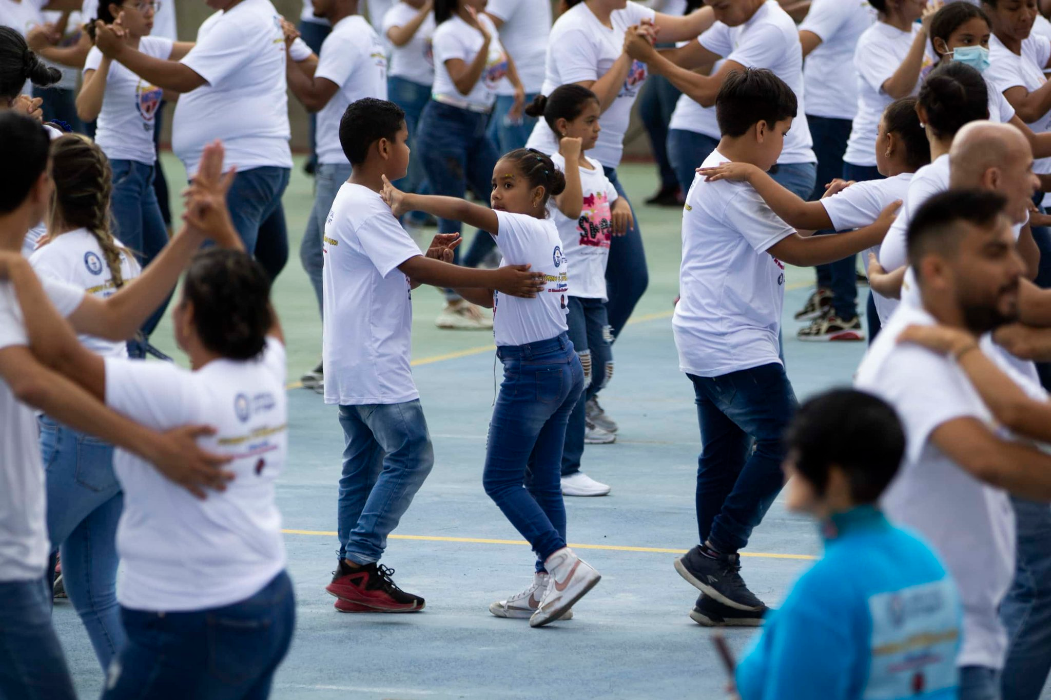 Presidente de Cuba felicita a bailadores por batir récord mundial (+ Post)
