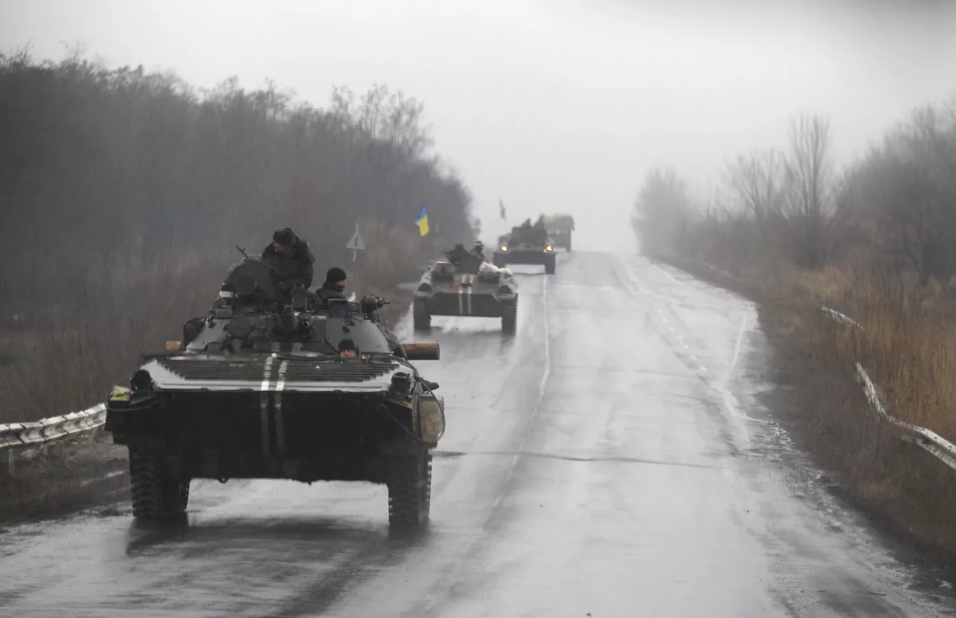  Reino Unido mantiene capacitación de militares ucranianos para conflicto con Rusia