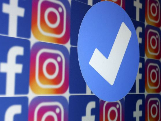 Facebook and Instagram suffer massive global failure