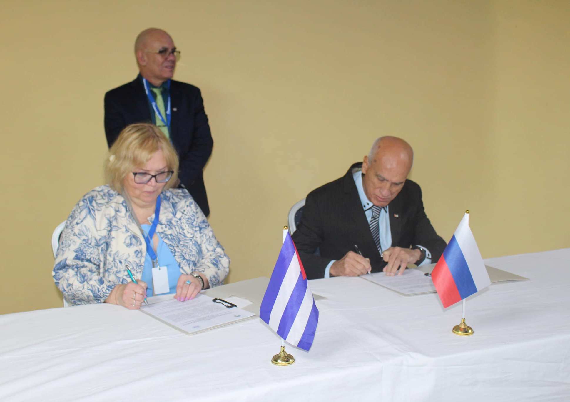 University of Camagüey signs collaboration agreements with foreign institutions (+ Photos)