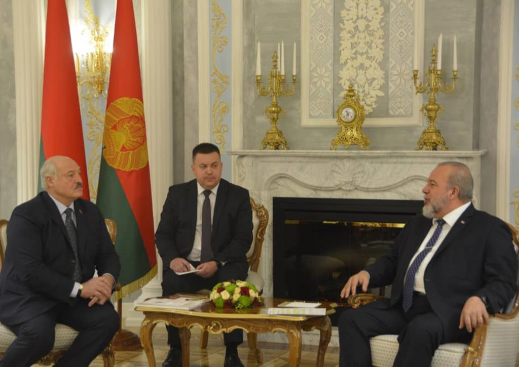 Cuba et le Belarus prônent le renforcement de leurs relations économiques (+Photo)