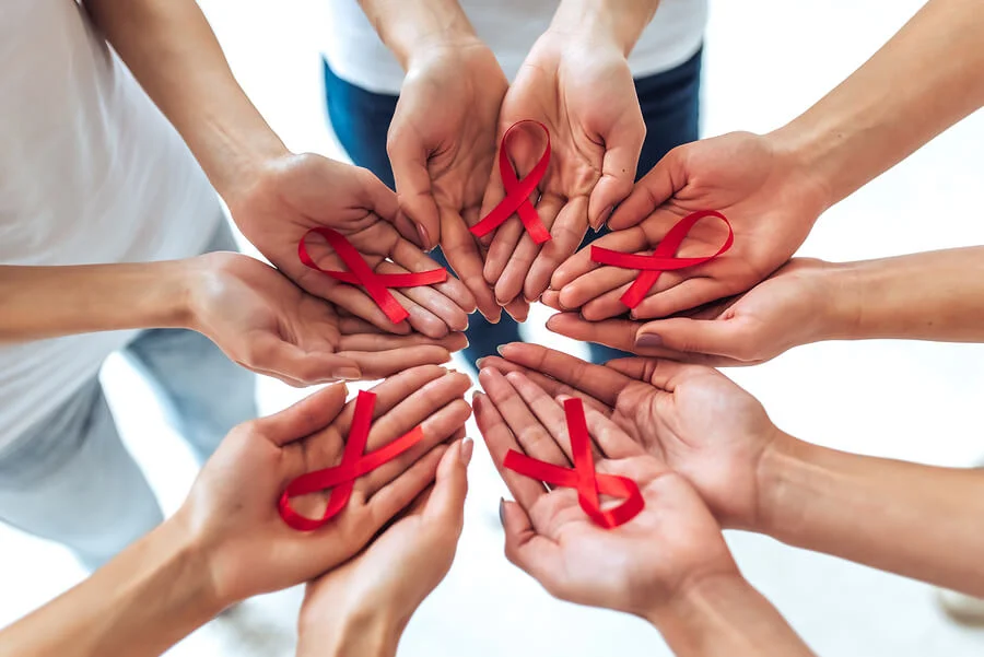 Cuba ratifica voluntad de proteger a población con VIH/Sida