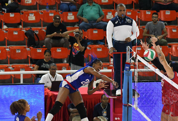 Cuban volleyball players qualify for the Santiago 2023 Pan American Games