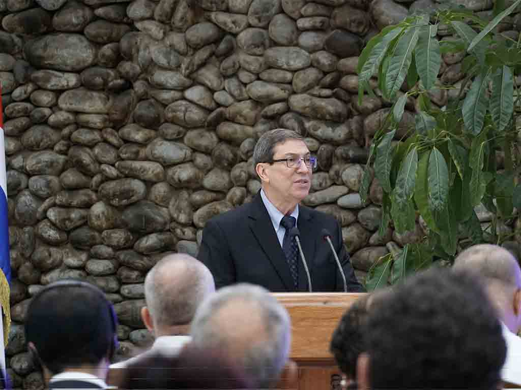 Bruno Rodriguez dénonce les très graves dégâts causés par le blocus américain contre Cuba