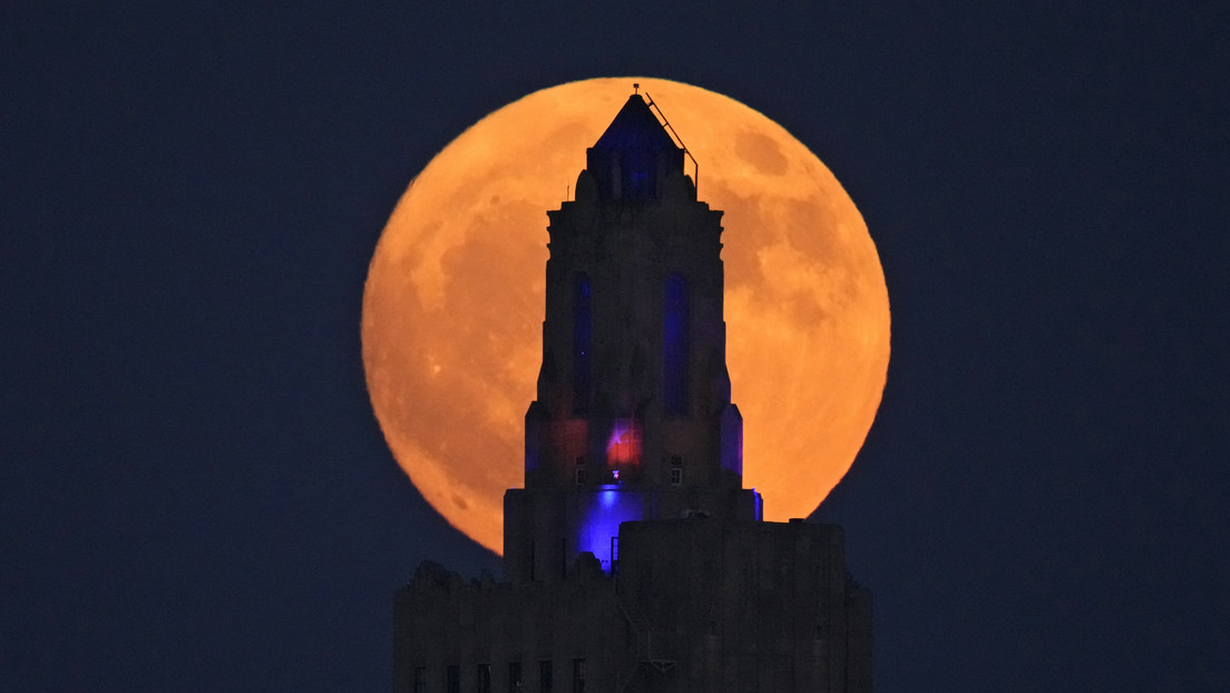 Raro evento astronómico de luna azul ocurrirá en agosto