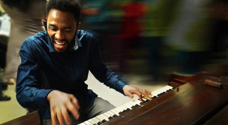 Pianista cubano Dayramir González alista gran homenaje en Jazz Plaza