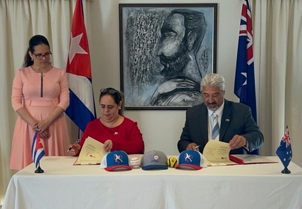 Institutions of Cuba and Australia sign agreement on baseball