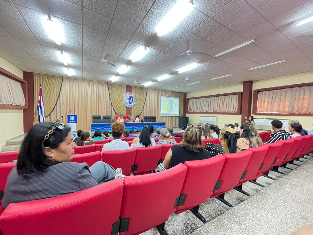 Acoge Camagüey simposio de Medicina Natural y Tradicional (+ Fotos)