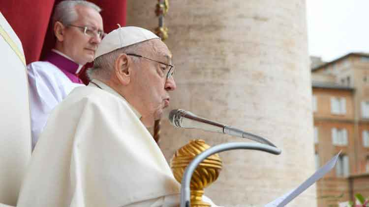 Papa Francisco llamó a la fraternidad en su bendición Urbi et Orbi (+Fotos)