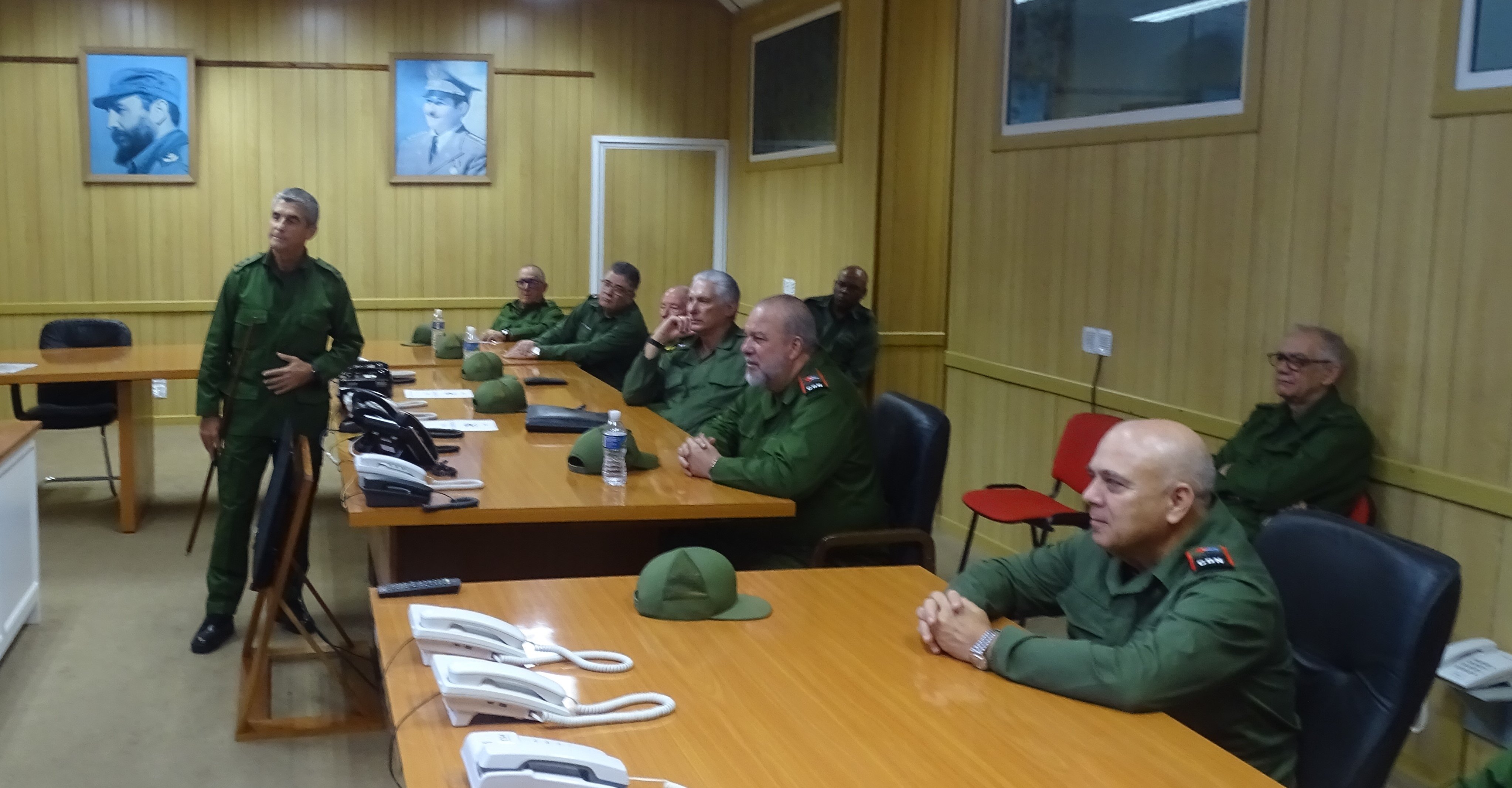 Participan Díaz-Canel en el Día Nacional de la Defensa