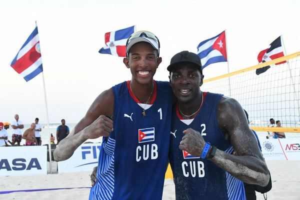 Cubanos a cuartos de final en Challenger de Voleibol de Playa