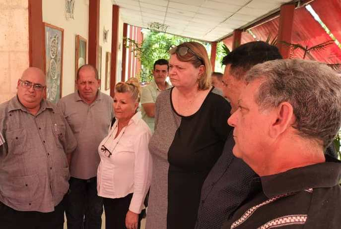 Grupo Empresarial de Comercio en Camagüey intercambia experiencias laborales en Villa Clara (+ Fotos)