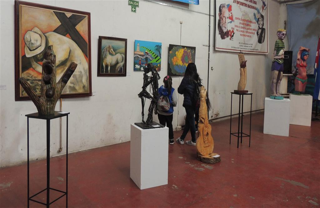 Une exposition reflète les liens d'amitié entre Cuba et l'Argentine (+Photos)