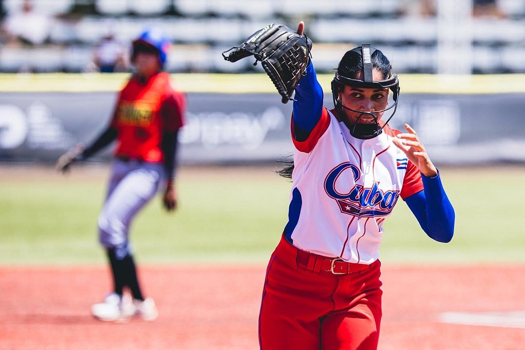 Cuba in its best historical place in the women's softball world ranking