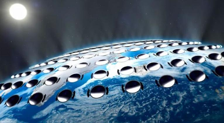 Espejos gigantes en el espacio: el polémico plan para iluminar la Tierra de noche
