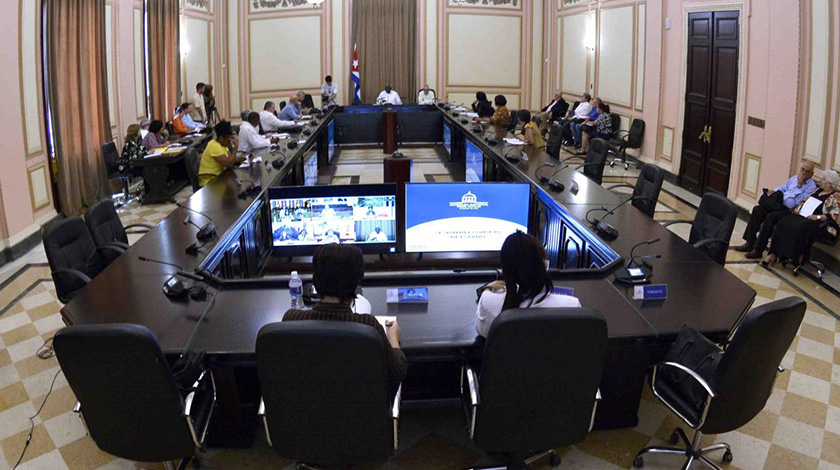 Consejo de Estado examina agenda legislativa del país