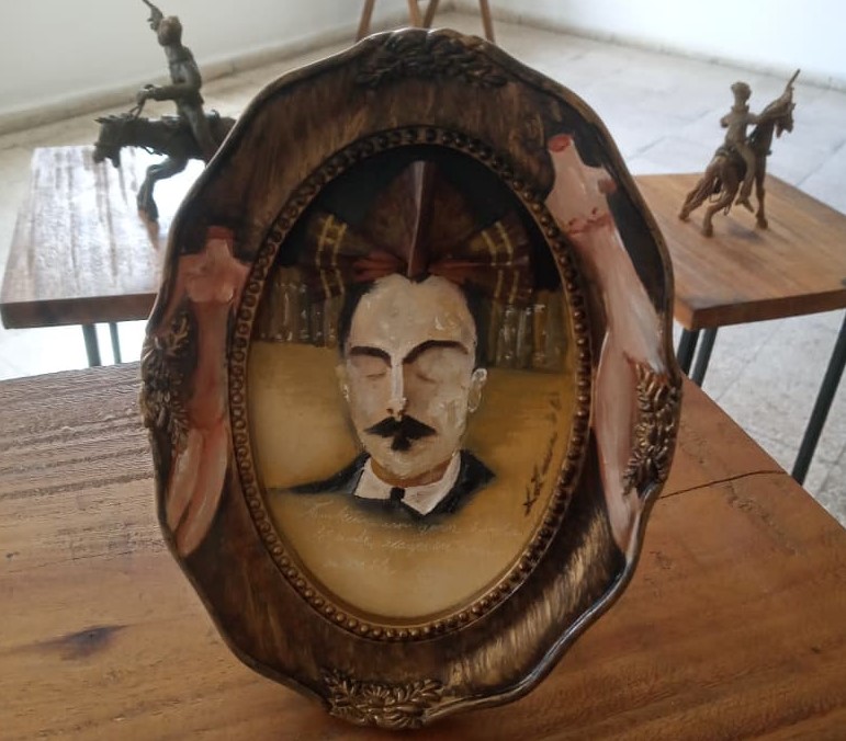 Inauguran en Camagüey muestra colectiva Honrando al Héroe (+ Fotos)