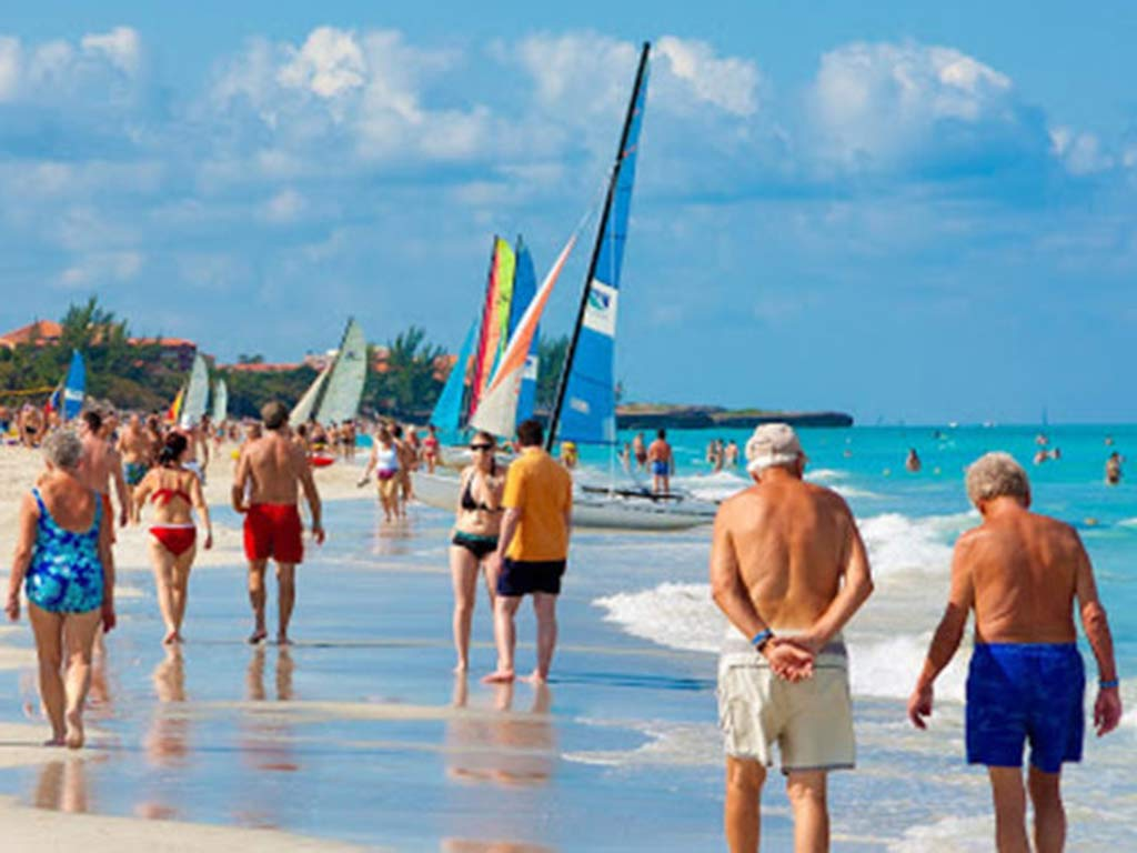 Cuba recibió casi medio millón de visitantes extranjeros