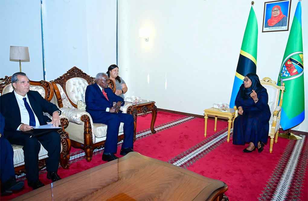 Alto dirigente cubano cumple agenda oficial en visita a Tanzania