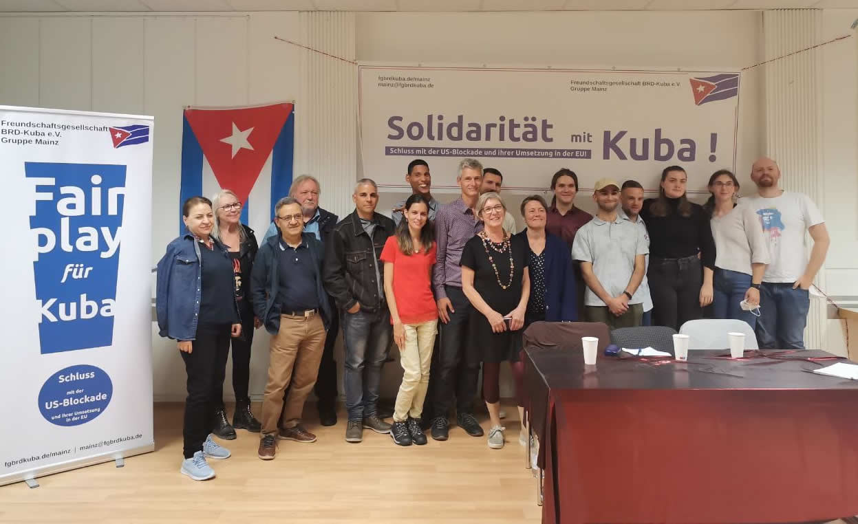  Échange de jeunes de Camagüey avec des militants de la Jeunesse Socialiste Ouvrière Allemande 