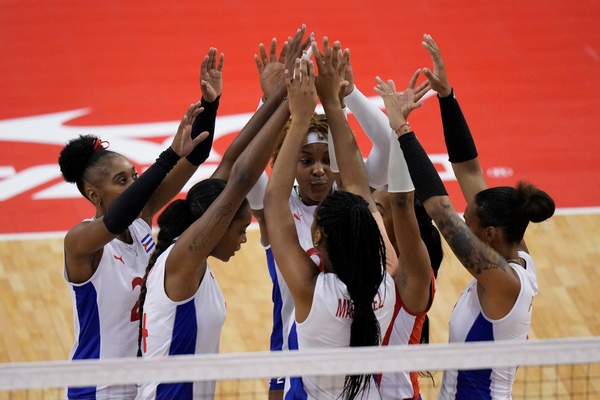 Cubans advance to semifinals in Quebec Volleyball Championship