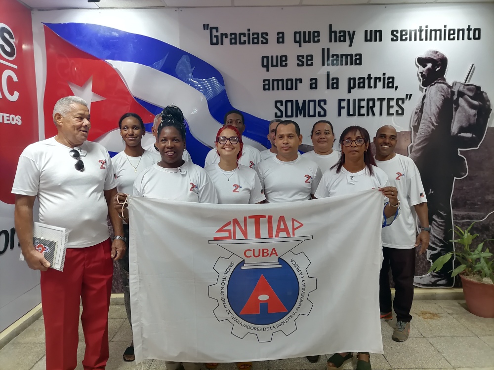 Sindicato de la industria Alimentaria y la Pesca en Camagüey por mayores producciones (+ Fotos)