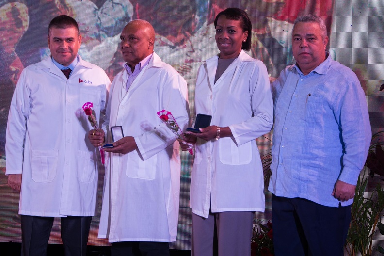 Medicine Day: Fidel lives in every Cuban professional (+ Photos)