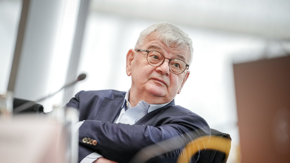 La Unión Europea necesita un arsenal de armas nucleares, dice exministro alemán de Exteriores