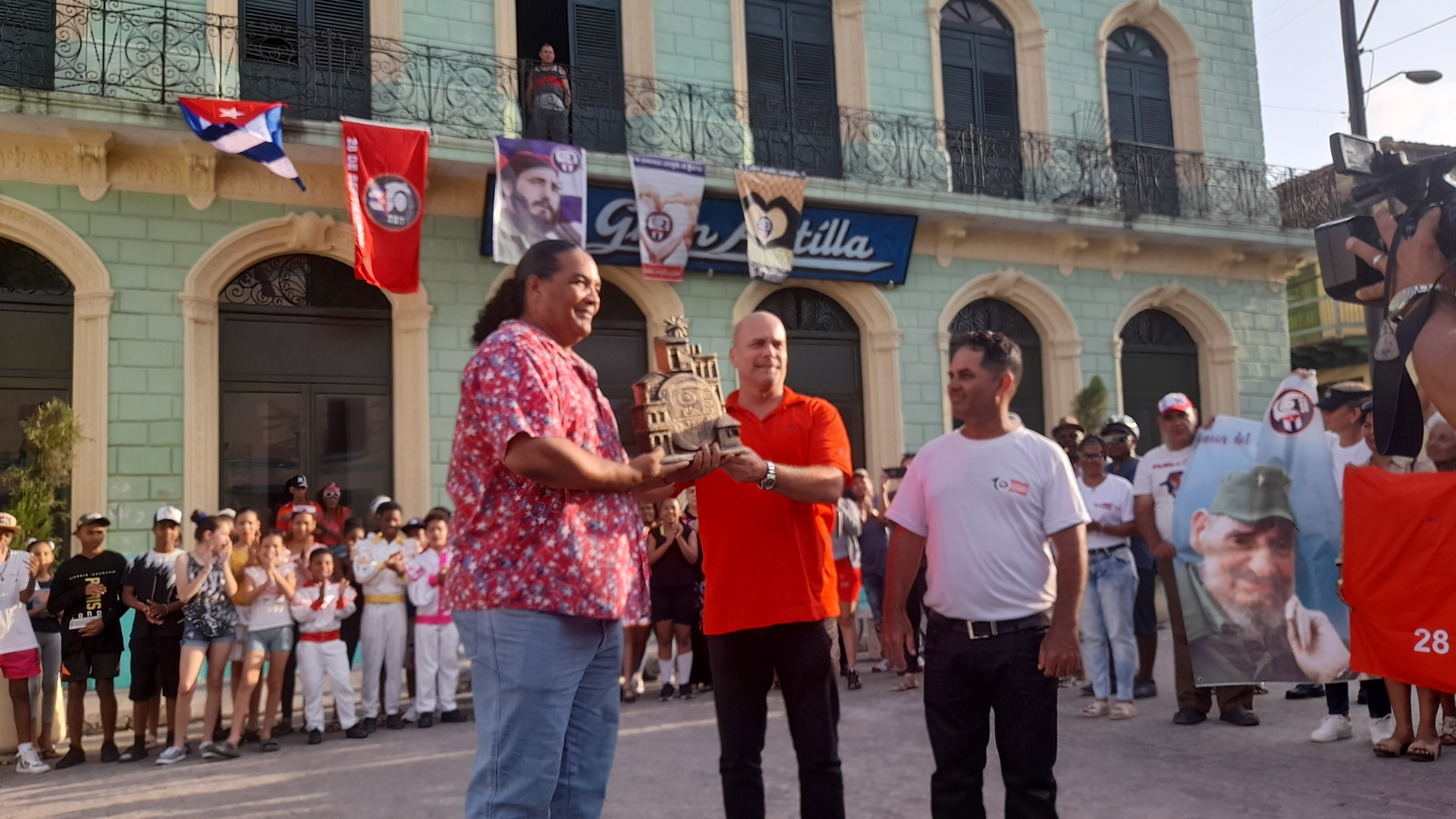  L'ensemble Arlequín de Camagüey reçoit le Prix du Quartier (+ Photos)