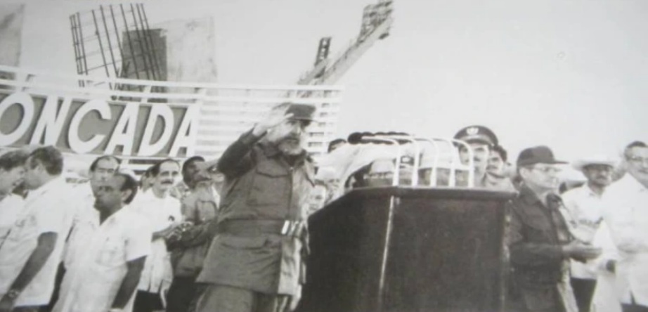 La obra de la Revolución se ve en Camagüey. Fragmento del discurso pronunciado por Fidel Castro Ruz el 26 julio de 1977, en la ciudad de los Tinajones. 