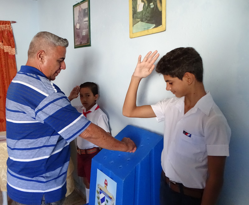 Reportan en Camagüey favorable asistencia durante jornada electoral (+ Fotos)