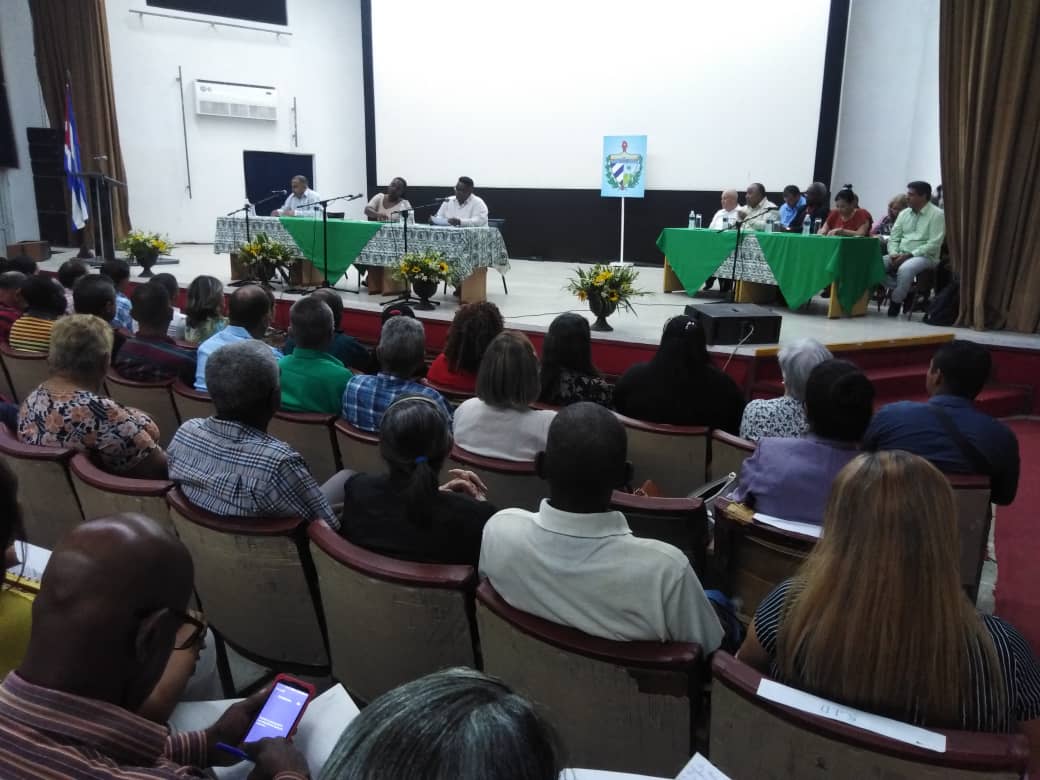 Asambleas municipales del Poder Popular en Camagüey presentan candidatos a diputados al Parlamento (+ Fotos)