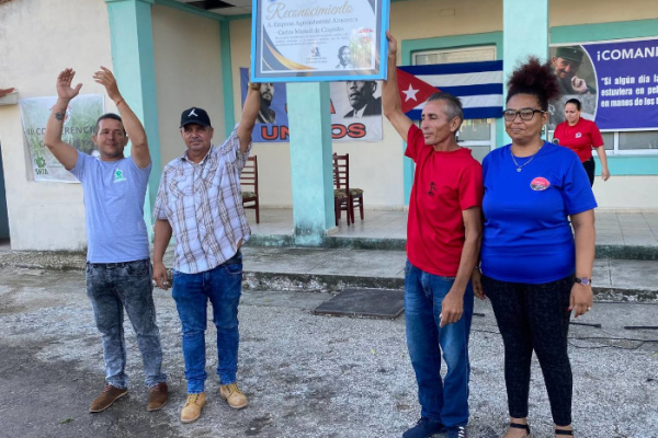 Sector azucarero en Camagüey reconoce a sus trabajadores