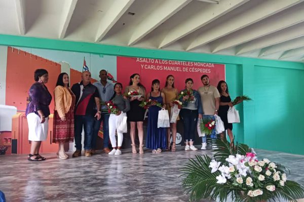 Egresa  nuevos profesionales Centro Universitario Municipal de Carlos Manuel de Céspedes